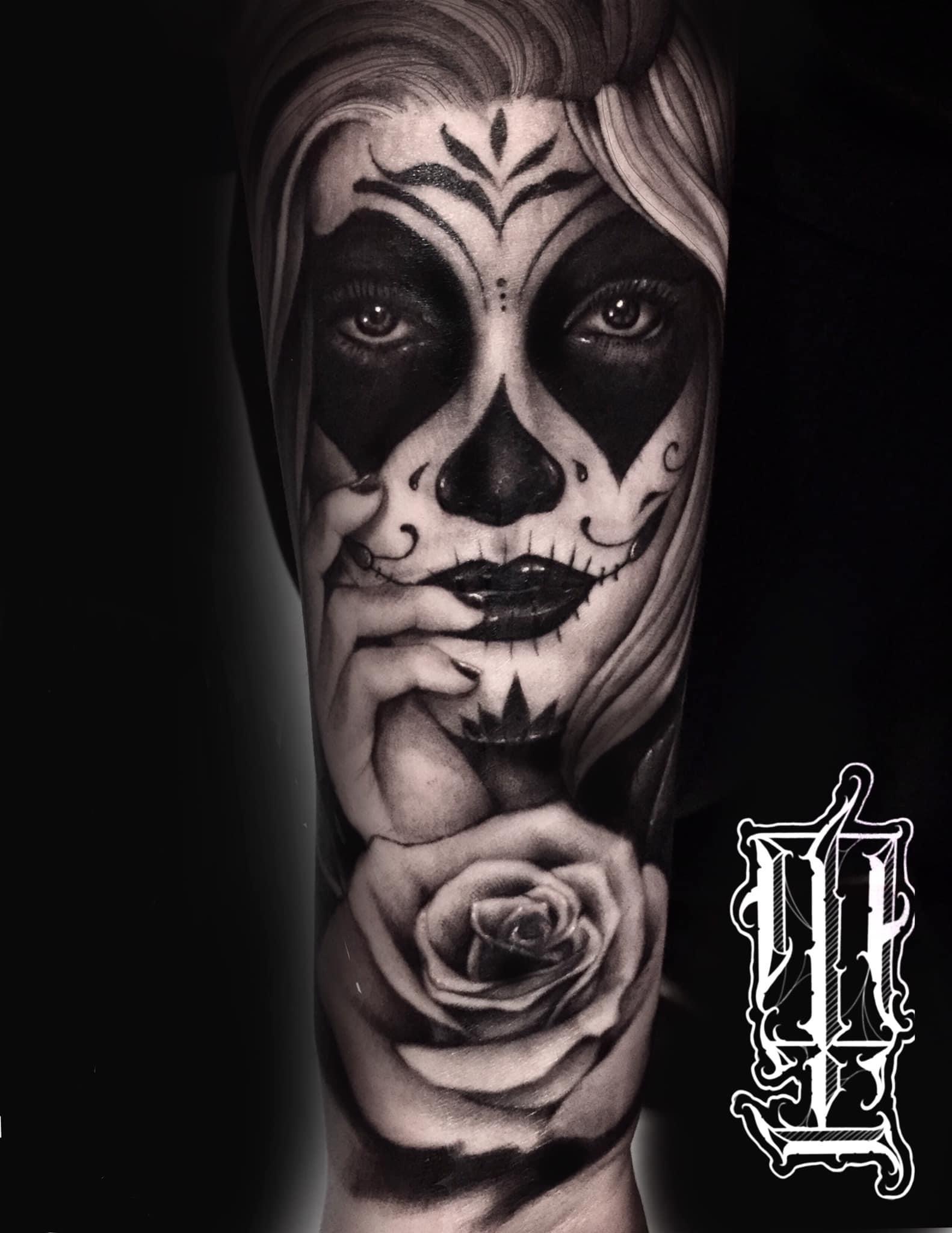 98237007-FDFE-4E22-B86A-199030418127